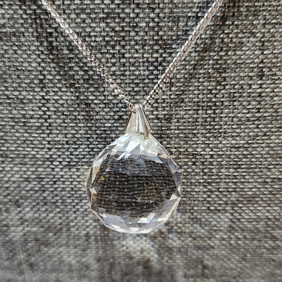 Sparkly Round Crystal Ball Pendant  with Nickel Silver "NS" 22" Chain - Picture 2 of 3